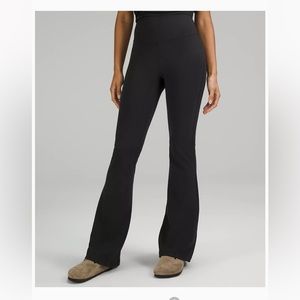 LULULEMON Groove Pant